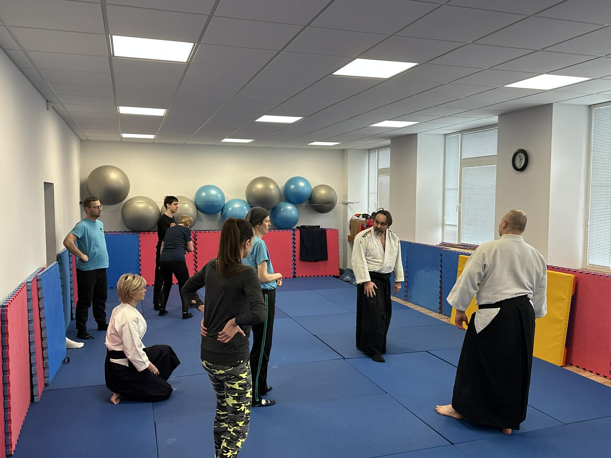 Tréning slabozrakí 16